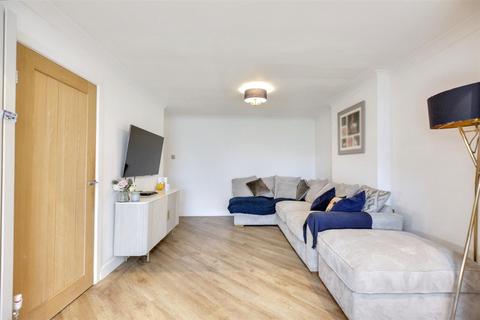 3 bedroom detached house for sale, Dovedale Avenue, Long Eaton