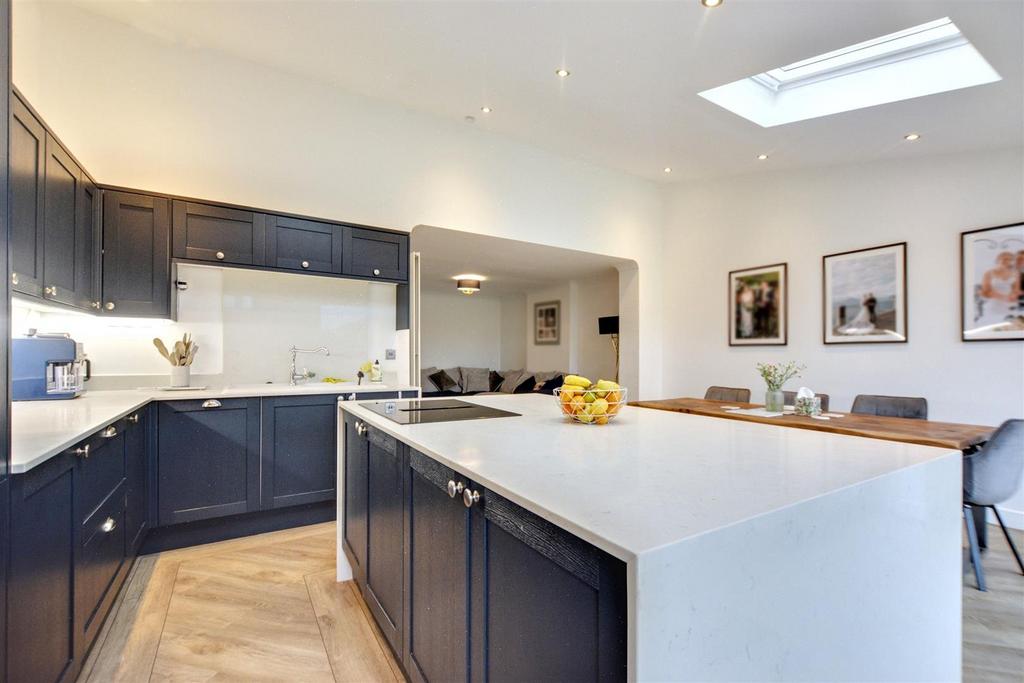 Open Plan Breakfast Kitchen