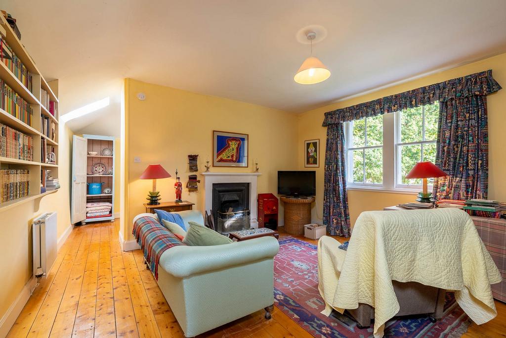 Office/bedroom 4