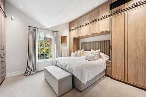 52 Upper Cheyne Row, London, SW3 5JJ