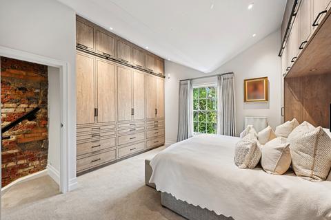 52 Upper Cheyne Row, London, SW3 5JJ
