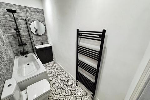 undefined, King Street, Huddersfield HD3