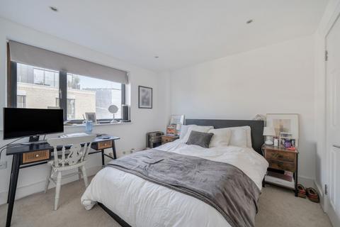 Flat 2, 10 Wheatsheaf Terrace, London, SW6 5BH
