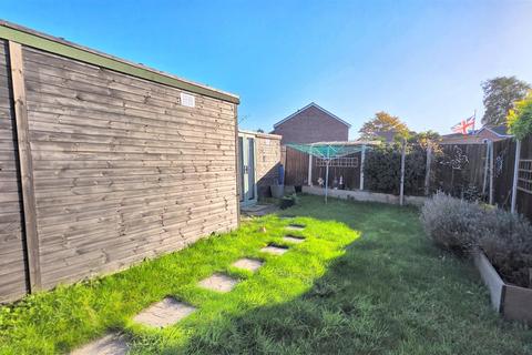 2 bedroom semi-detached bungalow for sale, Chestnut Avenue, Bradwell