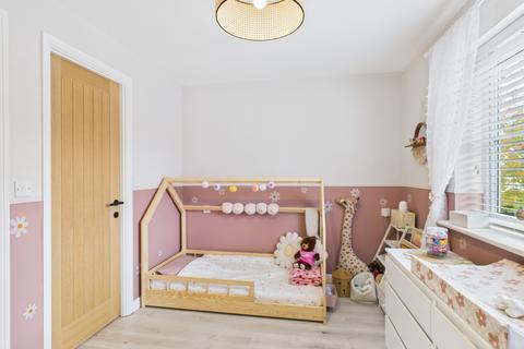 48 Oceana Crescent, Beggarwood, Basingstoke, RG22 4FE