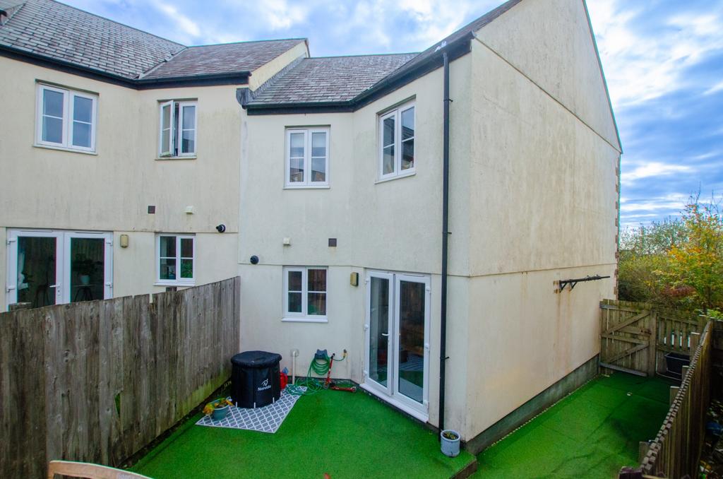 17 Gwithian Road TPS Bodmin 01208 74182-23