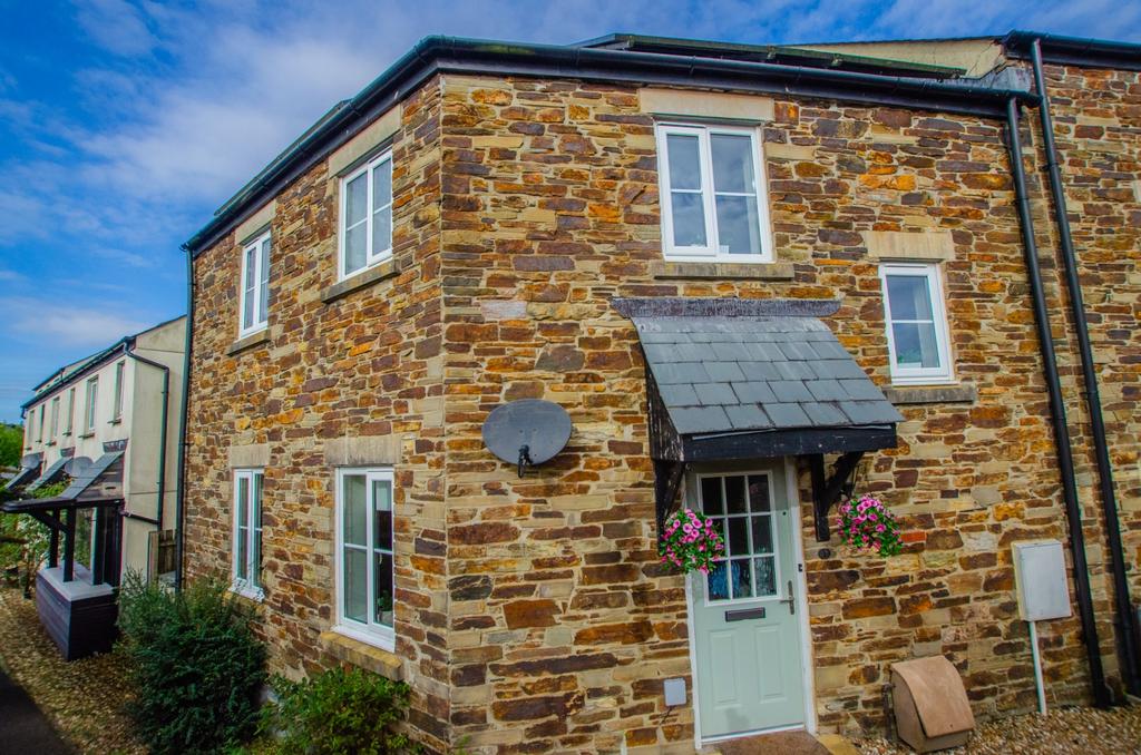 17 Gwithian Road TPS Bodmin 01208 74182