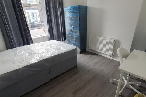 5 bedroom house to rent, 145 Moy Road