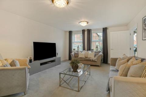 5 bedroom detached house for sale, Europa Rd, Leicester LE18