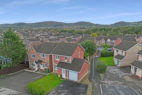 3 bedroom detached house for sale, Clos Cwm Garw, Caerphilly CF83