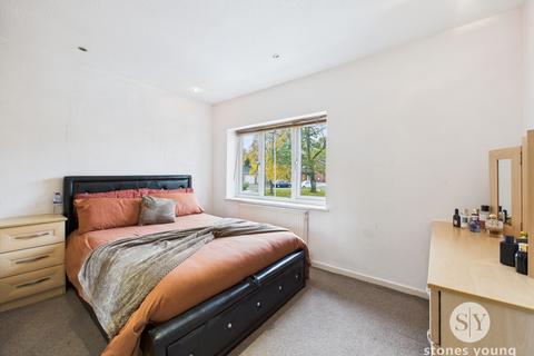 undefined, Notre Dame Gardens, Blackburn, BB1