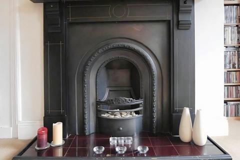 2 bedroom terraced house for sale, East Park Street, Morley, LS27