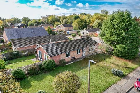 3 bedroom detached bungalow for sale, Woodland Way, Wivenhoe, Colchester, CO7