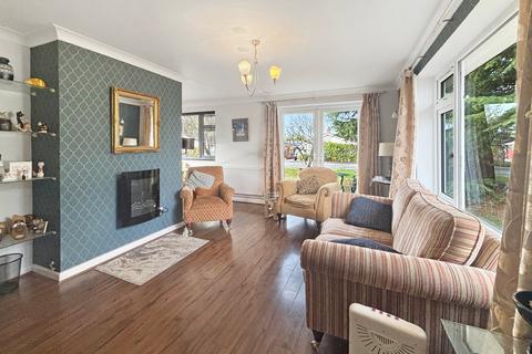 3 bedroom detached bungalow for sale, Woodland Way, Wivenhoe, Colchester, CO7