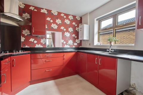 undefined, Halesworth Close, Walton, Chesterfield