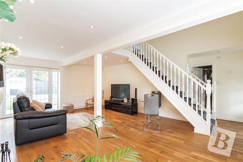 undefined, Shortcroft, Kelvedon Hatch, Brentwood, Essex, CM15