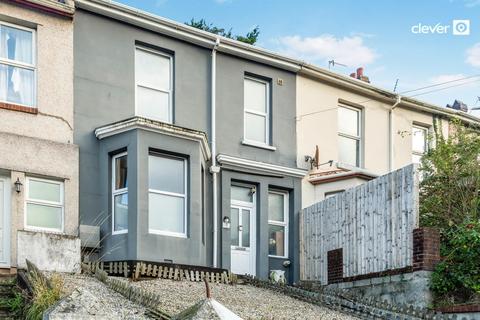 Edgar Terrace, Plymouth PL4