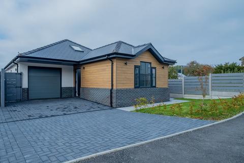 undefined, PLOT 1, Llwyn Derw, Llanarth
