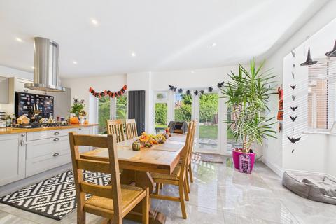 undefined, Bridge Field Court, Gloucester, Gloucestershire, GL4