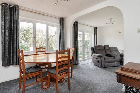 undefined, Ellis Way, Herne Bay