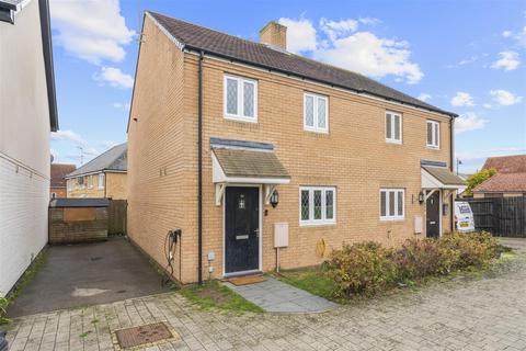 Ash Tree Covert, Silsoe, Bedford