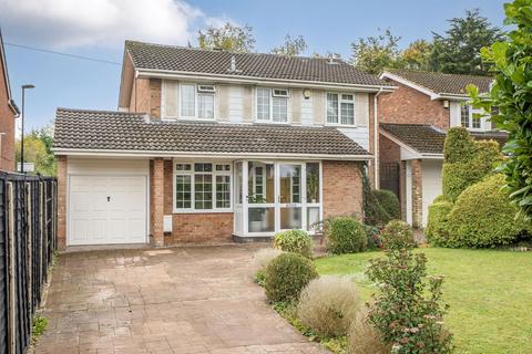 Grove Wood Hill, Coulsdon CR5