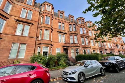 3 bedroom flat to rent, Niddrie Square, Glasgow, G42