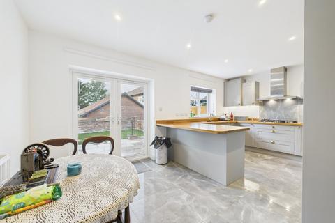 undefined, Bridge Field Court, Gloucester, Gloucestershire, GL4