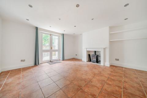 undefined, Bath Parade, Gloucestershire GL53