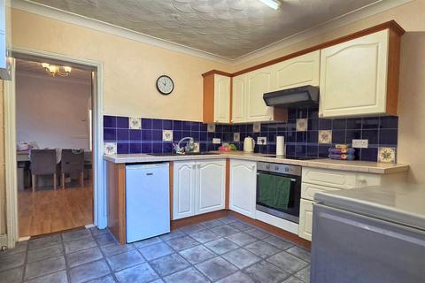 3 bedroom terraced house for sale, Station Road South, Belton, Great Yarmouth