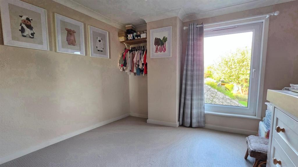 Bedroom 3.jpg