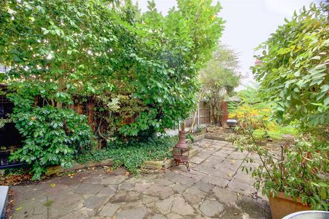 undefined, BEEDELL AVENUE, Westcliff-On-Sea