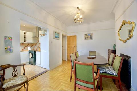 undefined, BEEDELL AVENUE, Westcliff-On-Sea