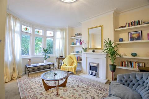 undefined, BEEDELL AVENUE, Westcliff-On-Sea