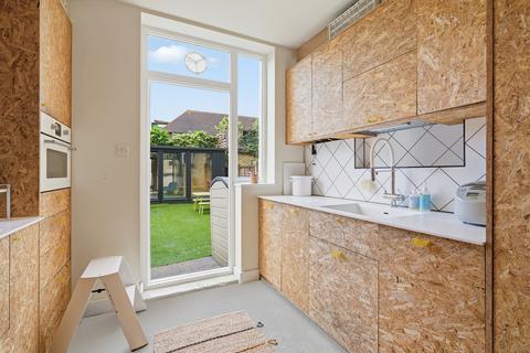 undefined, Bryony Road, London, W12