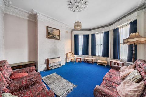 undefined, Thurlow Park Road, London, SE21