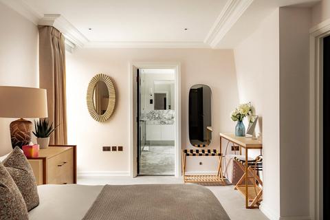 3 bedroom apartment for sale, Queen Street, London W1J