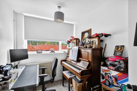 undefined, Bracknell RG12