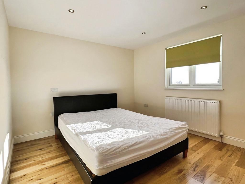 Bed 1