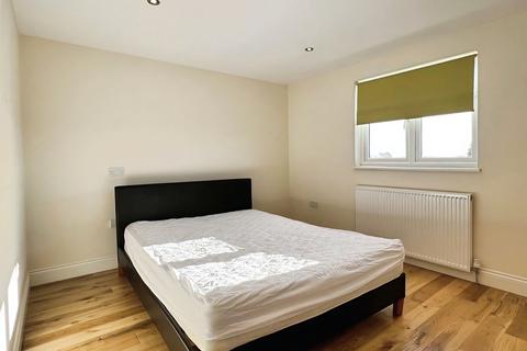 undefined, Boileau Road, Ealing, W5