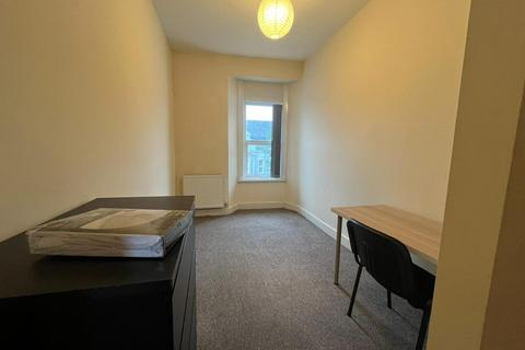 undefined, 17 Woodland Terrace, Plymouth PL4