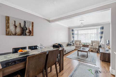 undefined, London N13