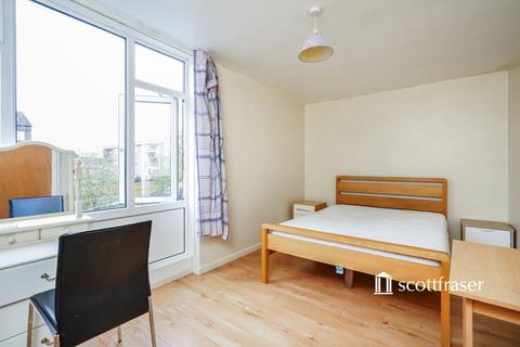 5 bedroom semi-detached house to rent, Nuffield Road, Headington, OX3