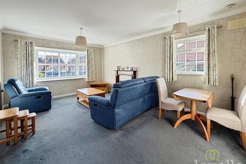 2 bedroom semi-detached bungalow for sale, Bramley Court, Gainsborough DN21