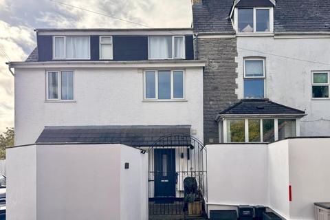 3 bedroom duplex for sale, Victoria Lane, Penarth
