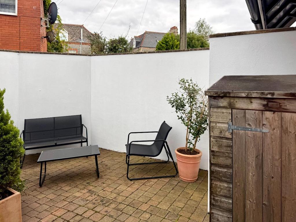 Courtyard Garden