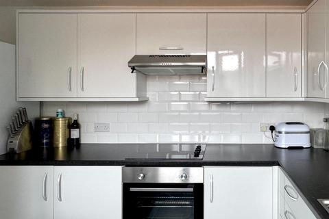 3 bedroom duplex for sale, Victoria Lane, Penarth
