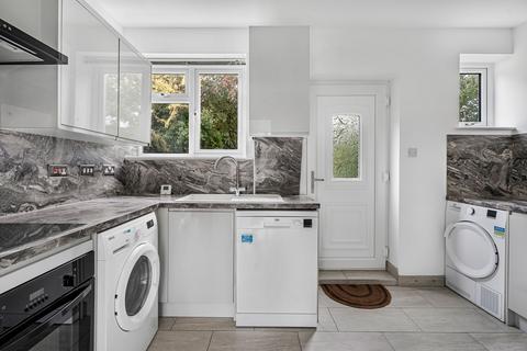 undefined, Hyde View Road, Harpenden, Hertfordshire, AL5