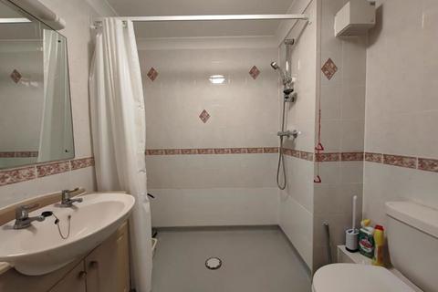 1 bedroom retirement property for sale, 405-411 Reading Road, Winnersh, Wokingham, Berkshire, RG41 5GU