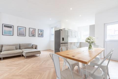 6 bedroom house to rent, Egerton Road, Liverpool L15